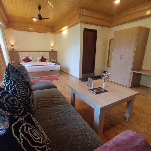 WhatsApp Image 2024-10-22 at 12.32.57 PM (1)